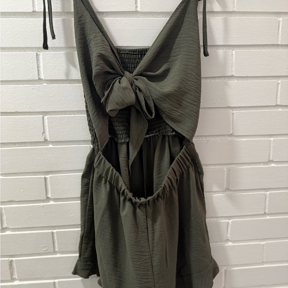 Elegant Olive Green Women's Dress